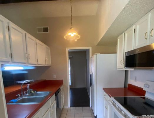 Interior, Kitchen, Pendant Lights