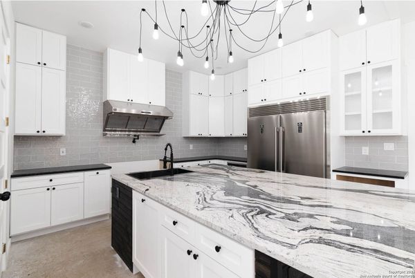 Interior, Kitchen, Pendant Lights, Stainless Steel Appliances