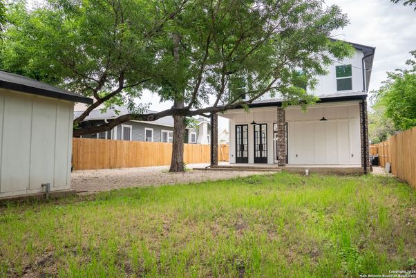 Backyard, Exterior