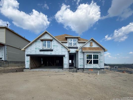 Attached, Exterior, Facade, Farmhouse