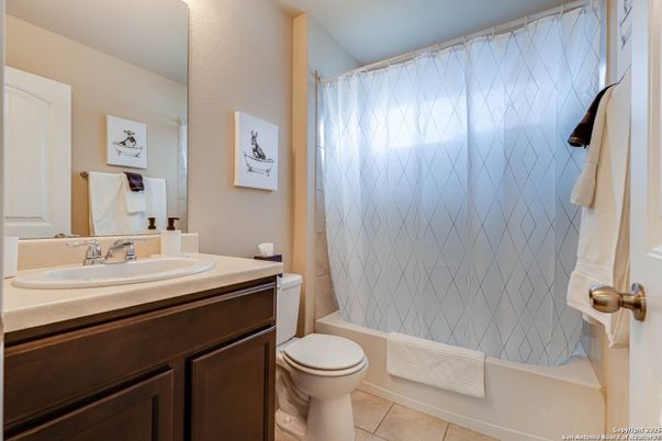 Bathroom, Interior