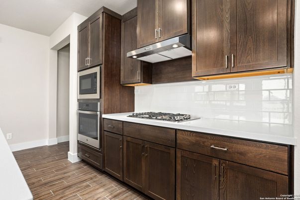 Interior, Kitchen, Stainless Steel Appliances, Wood Texture Flooring