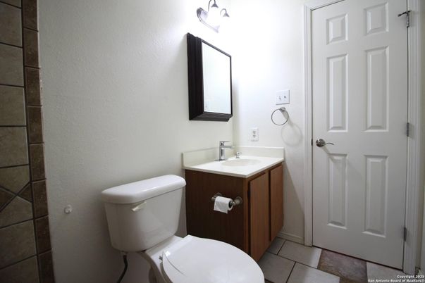 Bathroom, Interior