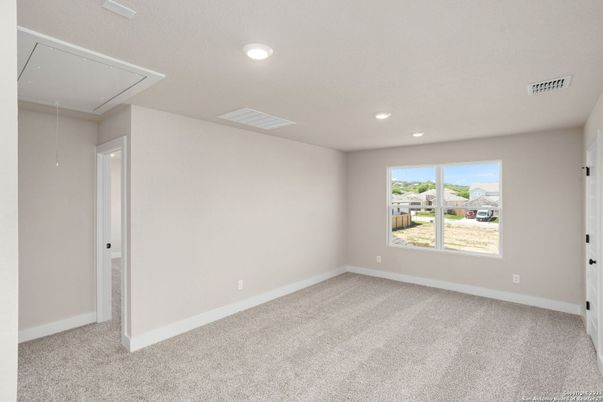 Empty room, Interior, Recessed Lighting