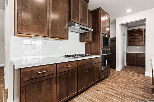 Interior, Kitchen, Recessed Lighting, Wood Texture Flooring