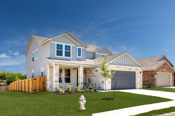 Attached, Exterior, Facade, Farmhouse