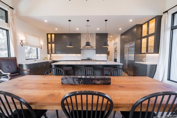 Dining room, Interior, Kitchen, Pendant Lights, Recessed Lighting, Stainless Steel Appliances