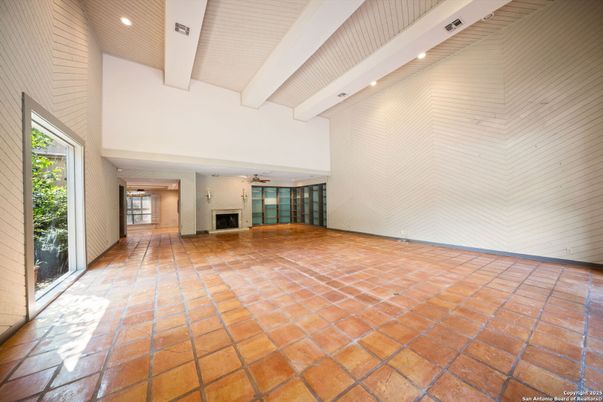 Empty room, Fireplace, Interior, Recessed Lighting