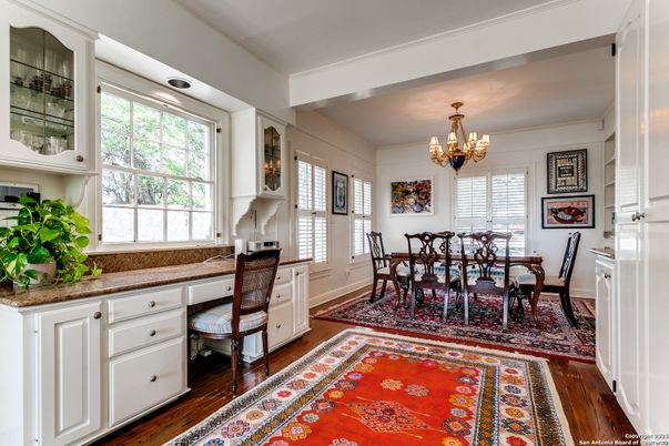Chandelier, Dining room, Interior, Wood Texture Flooring