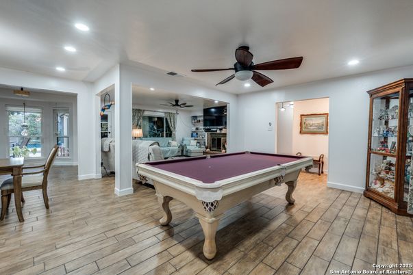 Billiard Table, Game Room, Interior, Recessed Lighting, Wood Texture Flooring