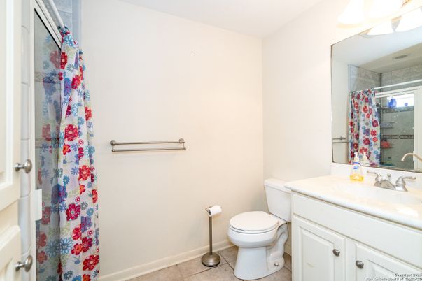 Bathroom, Interior