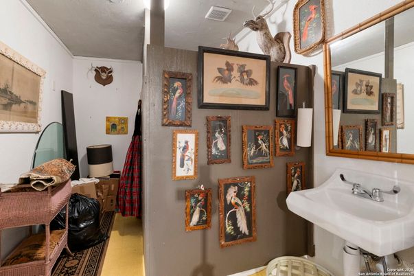 Bathroom, Interior