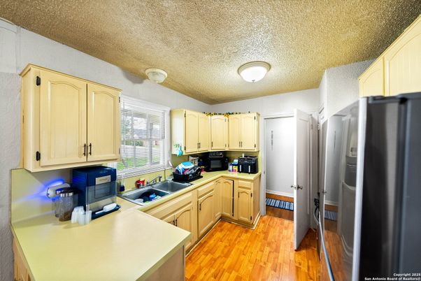 Interior, Kitchen, Wood Texture Flooring