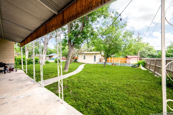 Backyard, Exterior