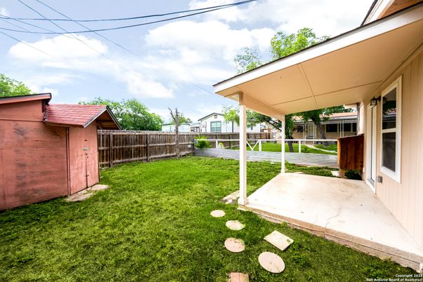 Backyard, Exterior