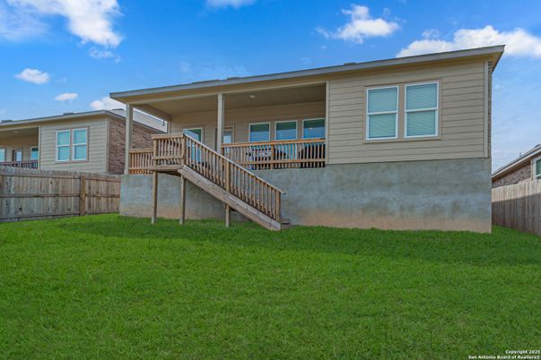 Backyard, Exterior