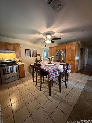 Dining room, Interior, Kitchen, Stainless Steel Appliances