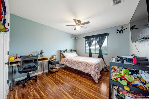 Bedroom, Home Office, Interior, Wood Texture Flooring
