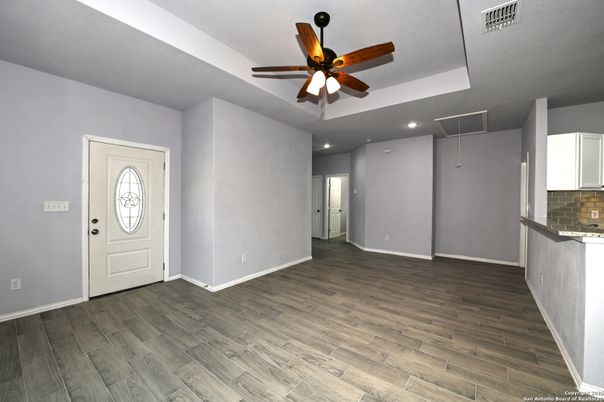 Empty room, Interior, Recessed Lighting, Wood Texture Flooring