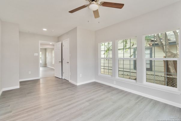 Empty room, Interior, Recessed Lighting, Wood Texture Flooring