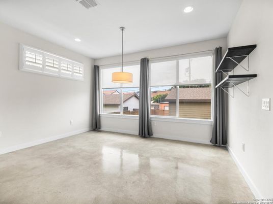 Empty room, Interior, Pendant Lights, Recessed Lighting