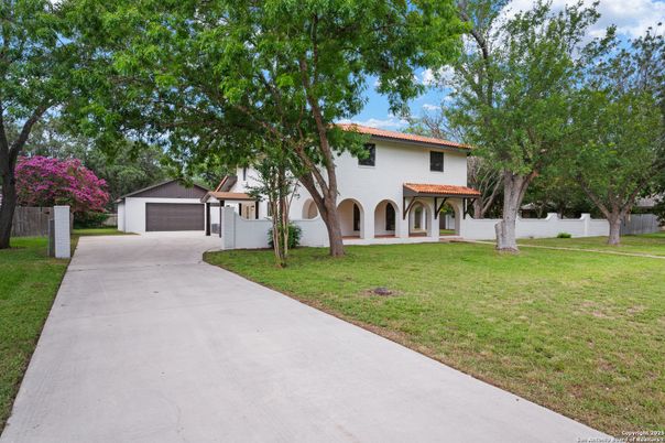 Backyard, Detached Garage, Exterior
