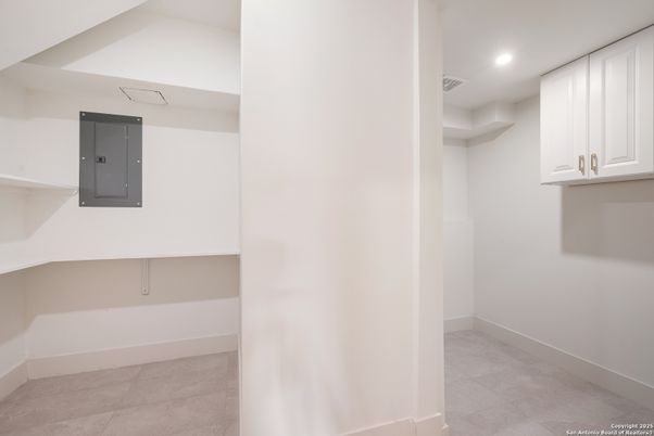 Interior, Recessed Lighting