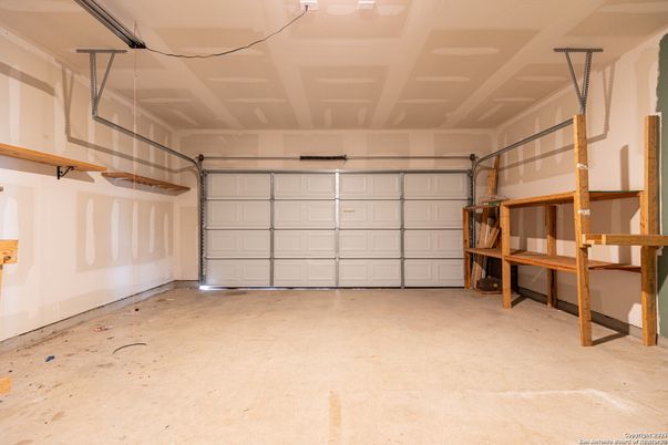 Garage, Interior