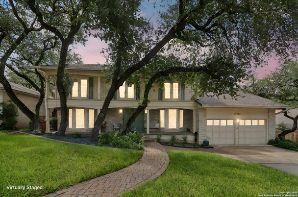 Attached, Backyard, Exterior, Facade, Split Level