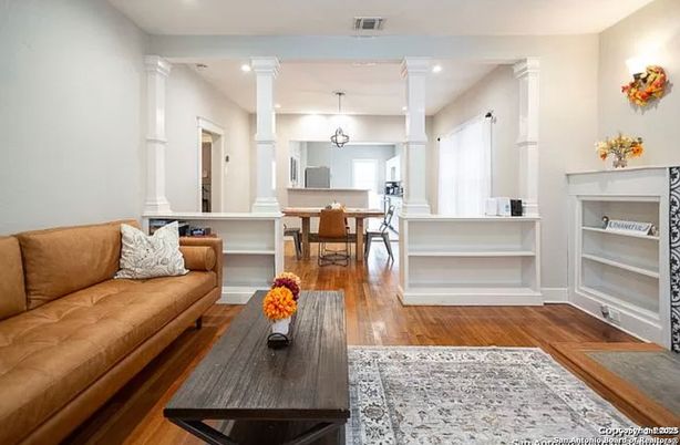 Dining room, Interior, Kitchen, Living room, Pendant Lights, Recessed Lighting, Wood Texture Flooring