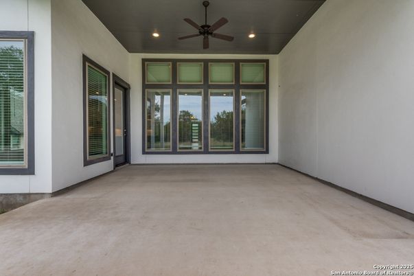 Exterior, Recessed Lighting