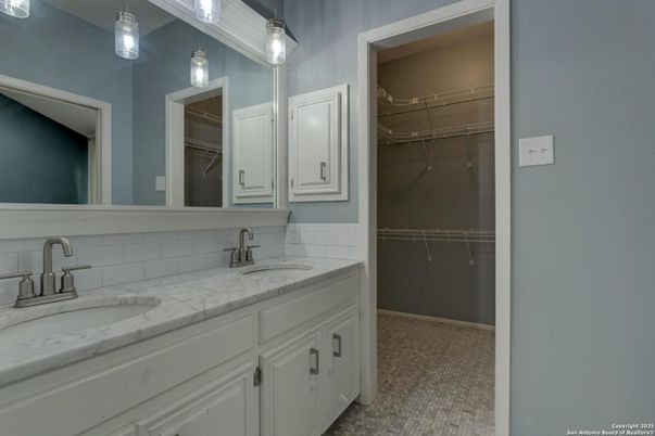 Bathroom, Dual Sink Vanities, Interior, Walk-in Closets