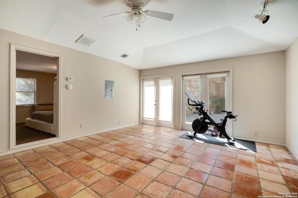 Fitness Equipment, Interior