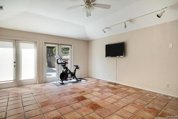 Fitness Equipment, Interior
