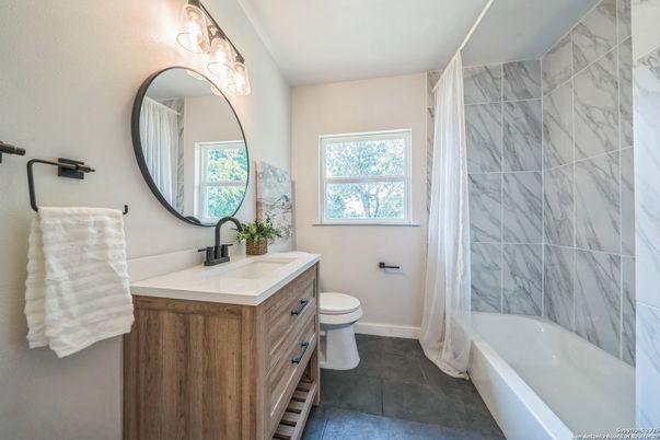 Bathroom, Interior, Marble Walls