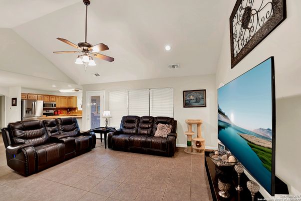 Interior, Kitchen, Living room, Recessed Lighting, Stainless Steel Appliances