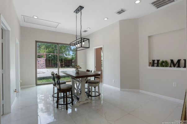 Dining room, Interior, Marble, Pendant Lights, Recessed Lighting