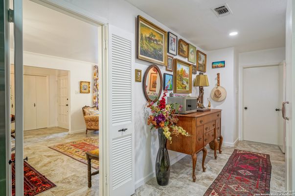 Interior, Recessed Lighting