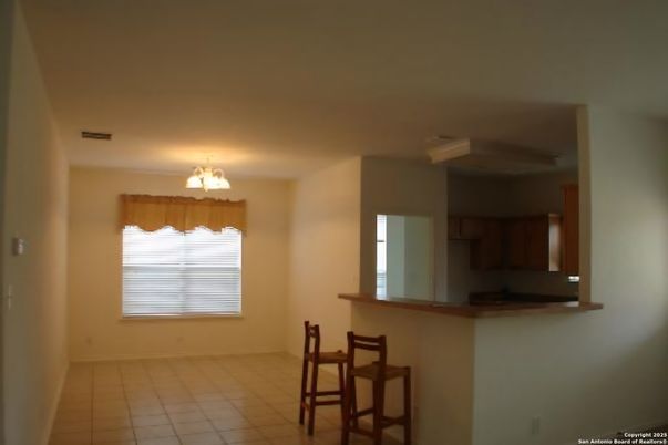 Chandelier, Interior, Kitchen