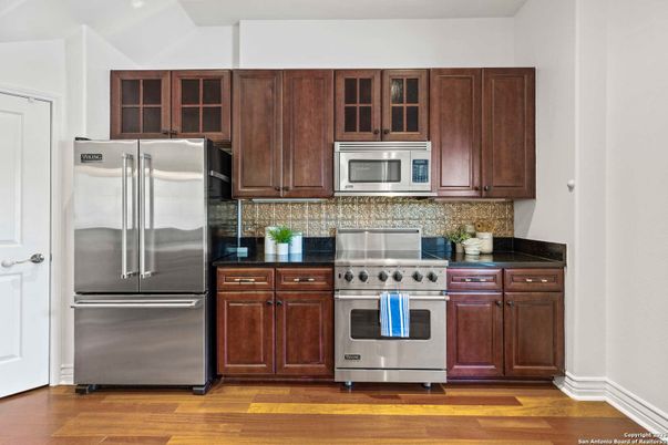 Interior, Kitchen, Stainless Steel Appliances, Wood Texture Flooring