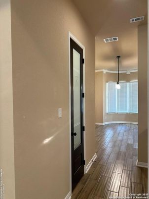 Interior, Pendant Lights, Wood Texture Flooring