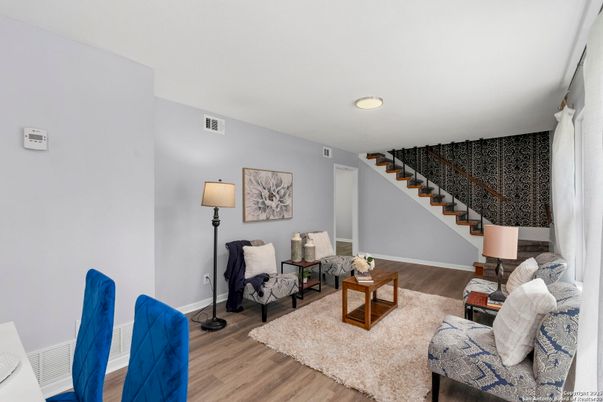 Interior, Living room, Recessed Lighting, Wood Texture Flooring
