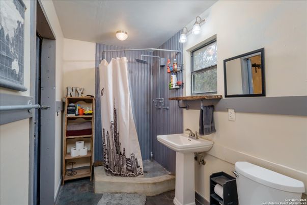 Bathroom, Interior