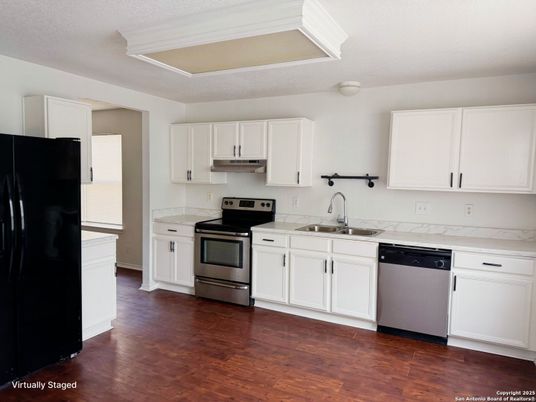 Interior, Kitchen, Stainless Steel Appliances, Wood Texture Flooring