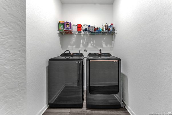 Interior, Washer