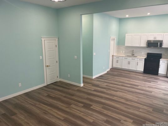 Empty room, Interior, Kitchen, Recessed Lighting, Wood Texture Flooring