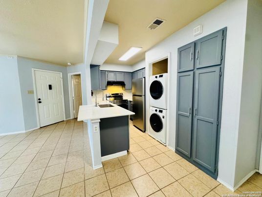 Interior, Kitchen, Washer