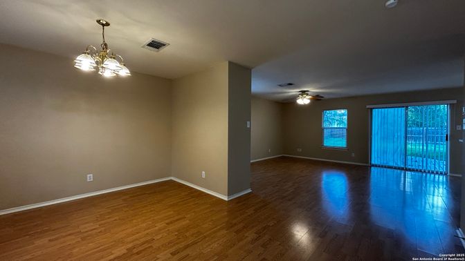 Empty room, Interior, Pendant Lights, Wood Texture Flooring