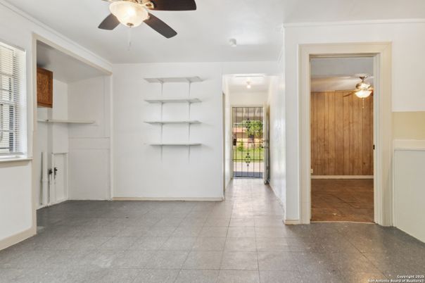 Empty room, Interior, Wooden Walls