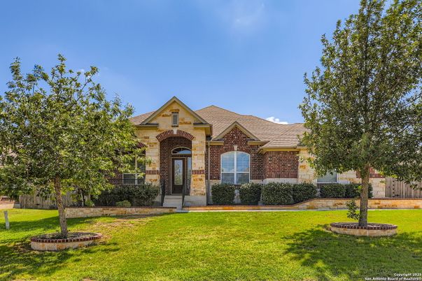 Backyard, Exterior, Facade, Brick Facade, French Provincial